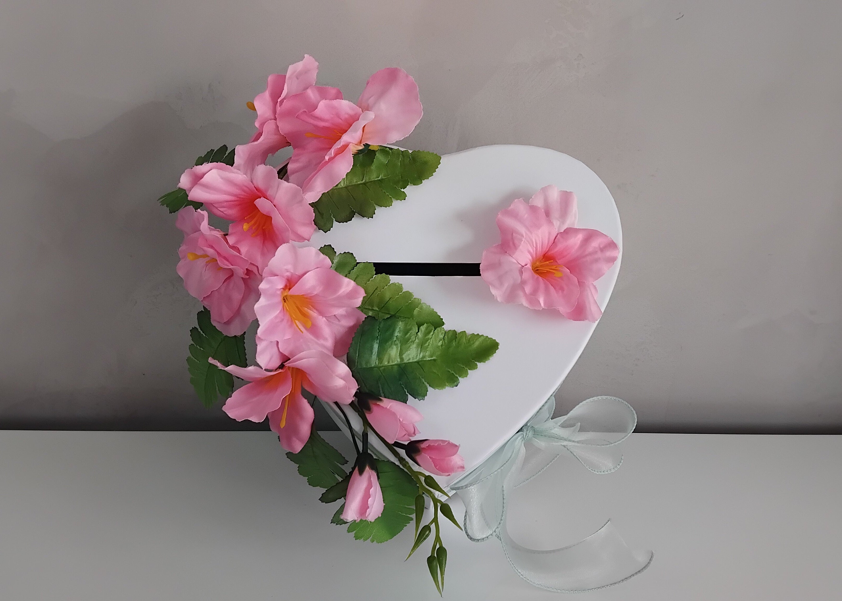 Urne mariage cœur fleurie