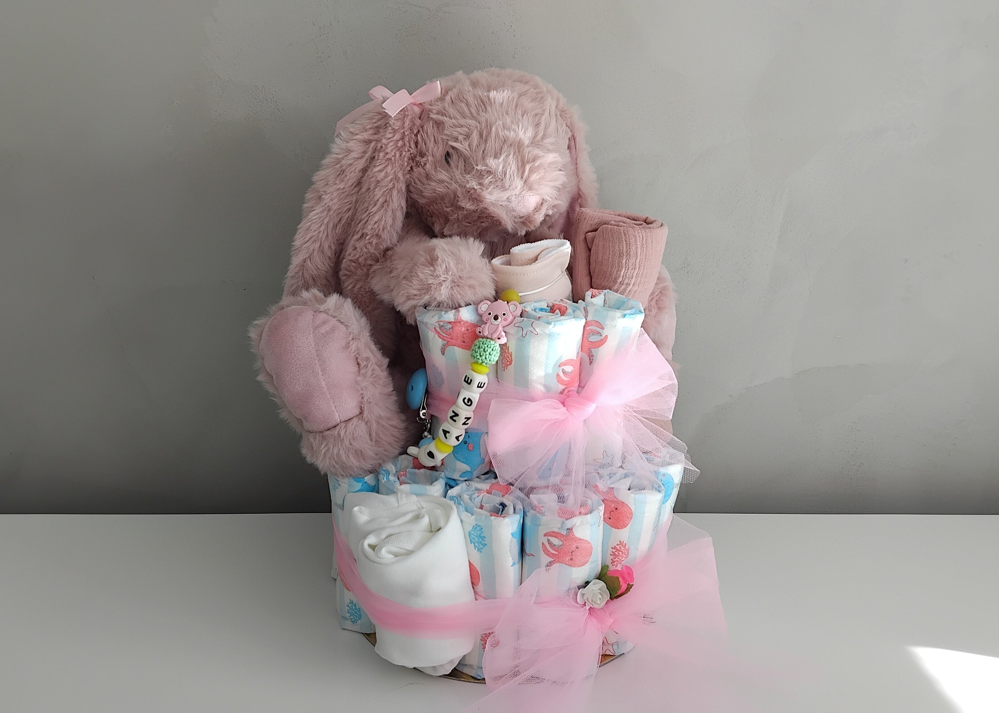 Gâteau couches Lapin rose