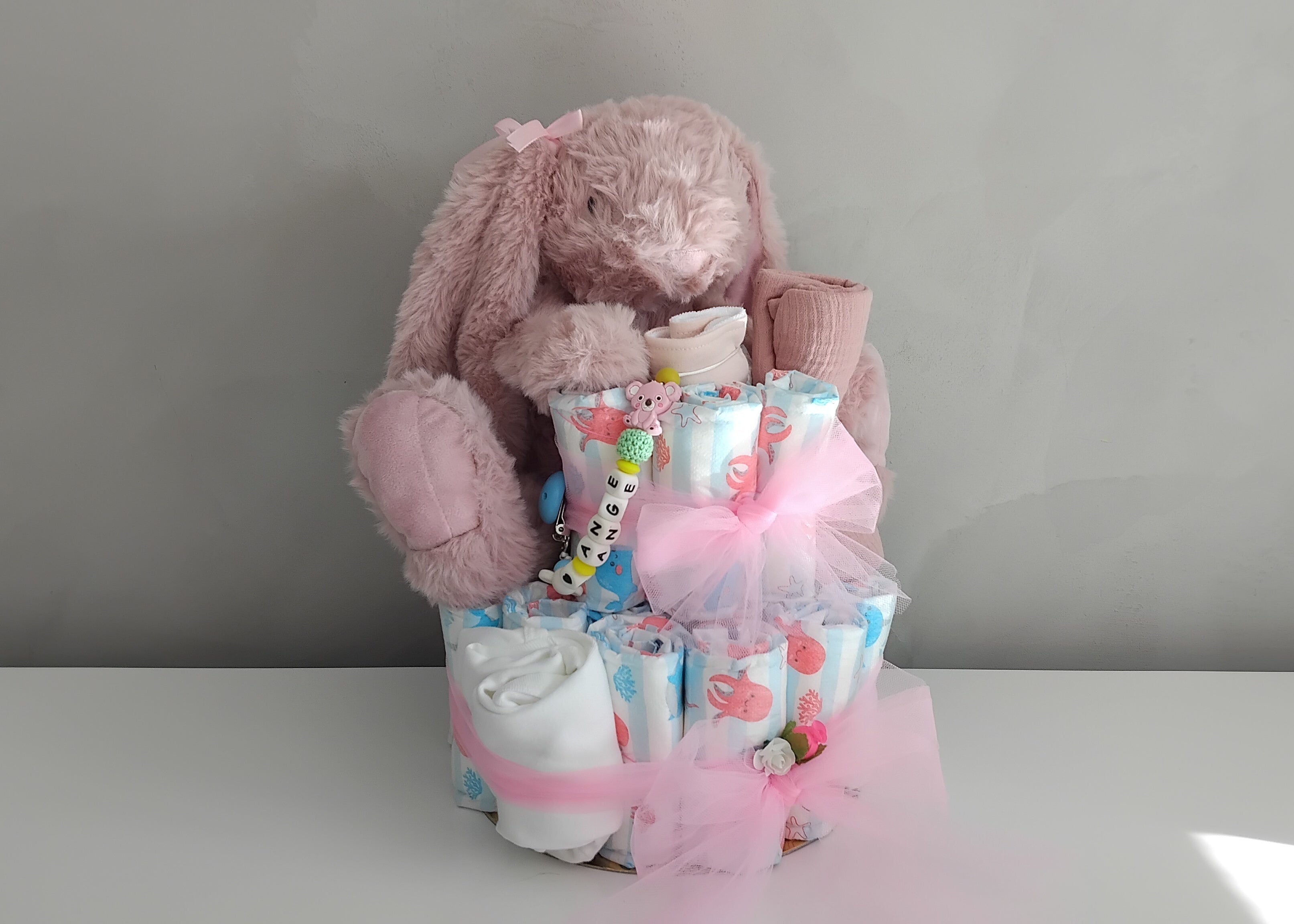 Gâteau couches Lapin rose